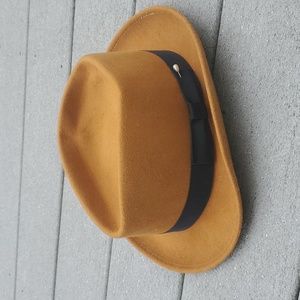 Wool Fedora with Black Band
